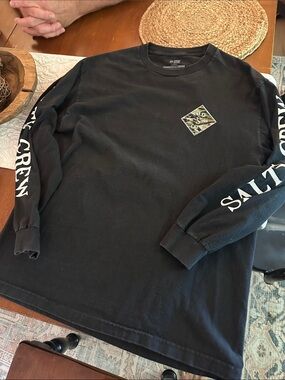 Salty Crew Black Long-Sleeve Crewneck Shirt. Large